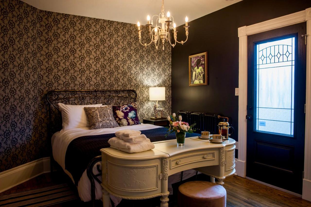 Slaymaker & Nichols Gastro House & Inn ชาร์ลอตต์ทาวน์ ภายนอก รูปภาพ