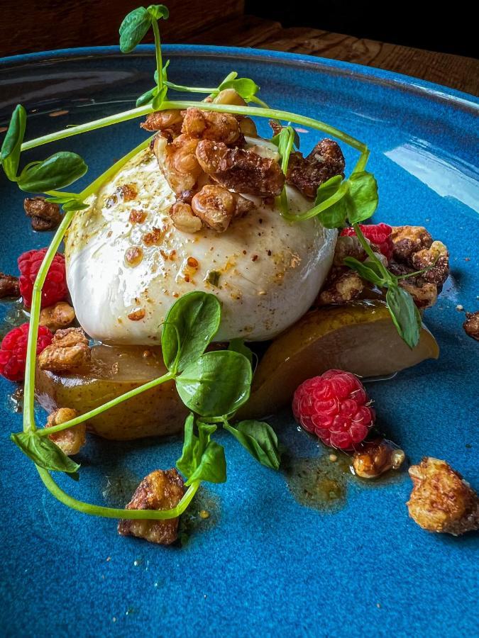 Slaymaker & Nichols Gastro House & Inn ชาร์ลอตต์ทาวน์ ภายนอก รูปภาพ